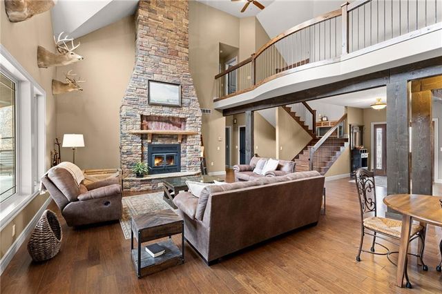 650 NW State Route 13 Highway, Warrensburg, MO 64093