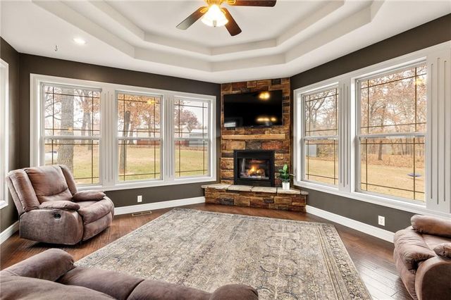 650 NW State Route 13 Highway, Warrensburg, MO 64093