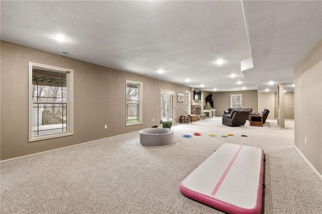 650 NW State Route 13 Highway, Warrensburg, MO 64093