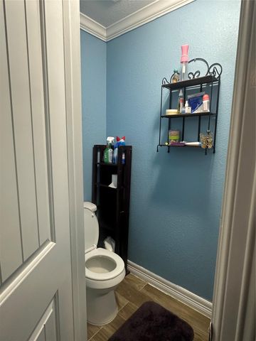 5325 Tarawa Road, Houston, TX 77033