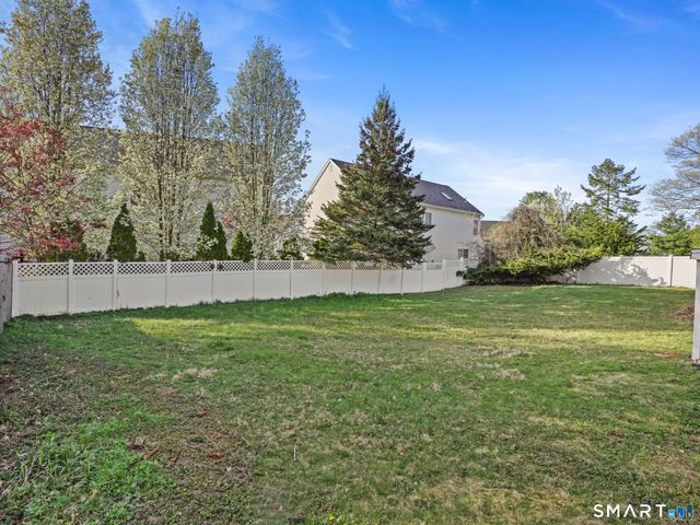 171 Old Point Road, Milford, CT 06460