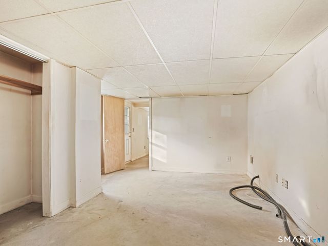 171 Old Point Road, Milford, CT 06460