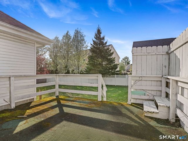 171 Old Point Road, Milford, CT 06460