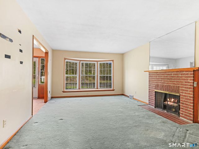 171 Old Point Road, Milford, CT 06460