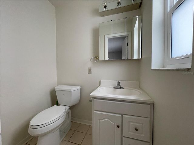 126 18TH AVENUE NE, St Petersburg, FL 33704