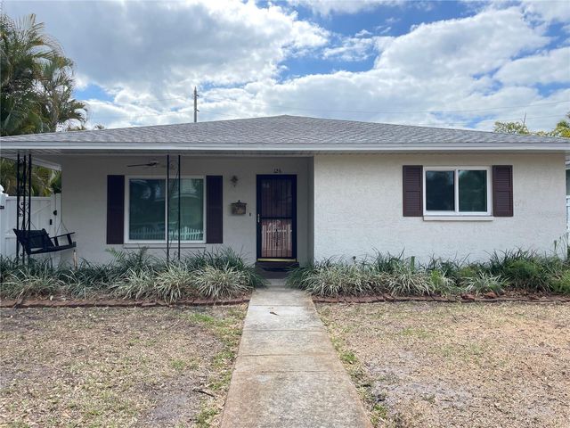 126 18TH AVENUE NE, St Petersburg, FL 33704