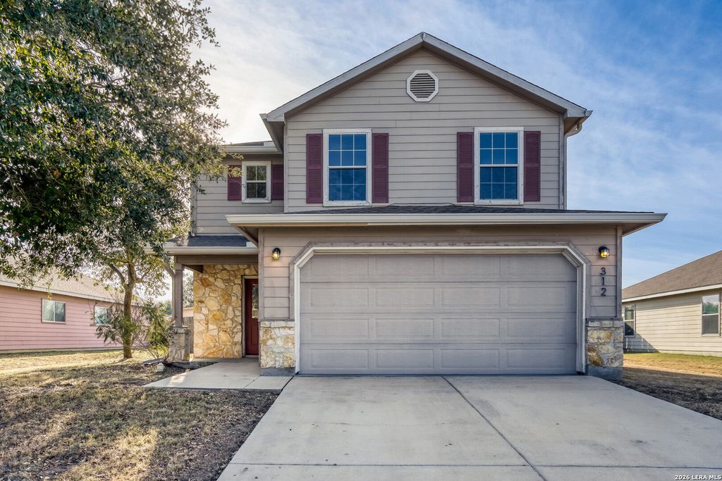 312 Passerina, Selma, TX 78154