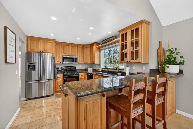 5508 High Sierra Rd, Pilot Hill, CA 95664