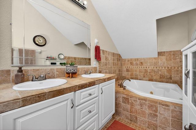 5508 High Sierra Rd, Pilot Hill, CA 95664