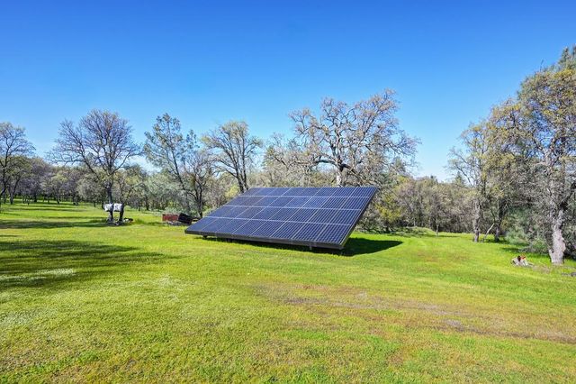 5508 High Sierra Rd, Pilot Hill, CA 95664