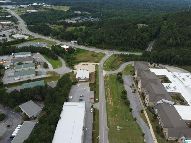 200 APPLEGATE PARKWAY, Pelham, AL 35186