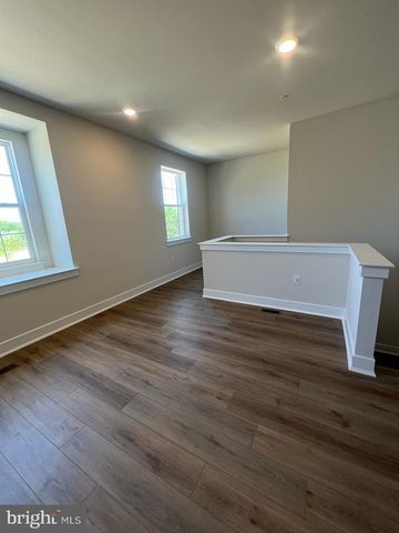 137A ANNAPOLIS STREET, Bensalem, PA 19020