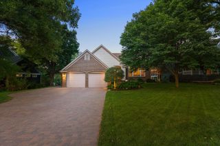 549 Yankton College Lane, New Brighton, MN 55112