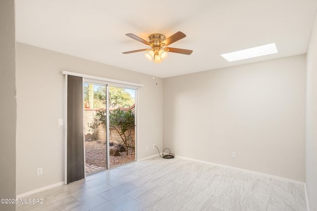 8456 N Via Tioga, Tucson, AZ 85704