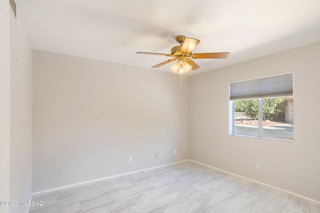 8456 N Via Tioga, Tucson, AZ 85704