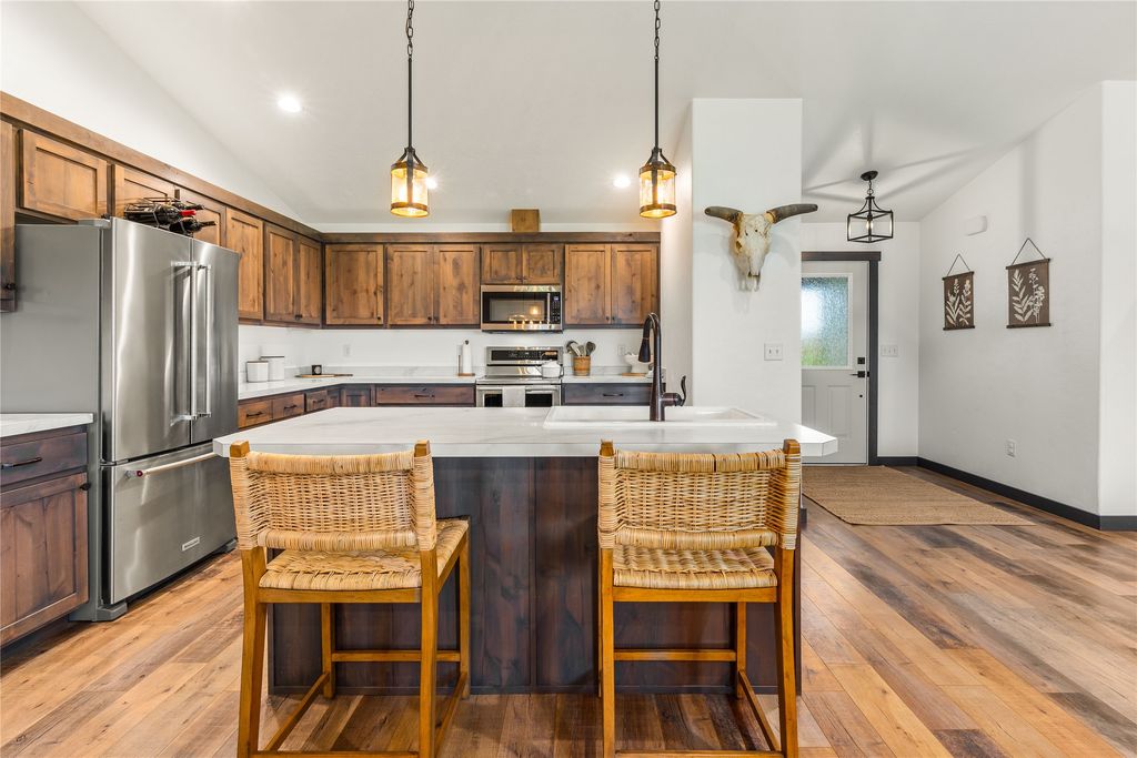 Image 10 of property listing at 870 Chieftain Court, Stevensville, MT 59870