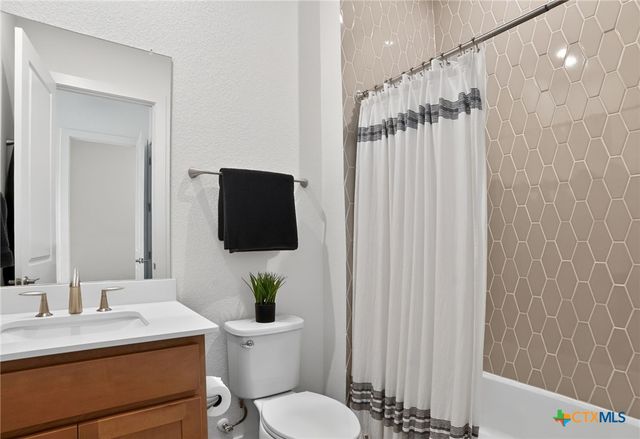 200 Alava Way, Liberty Hill, TX 78642