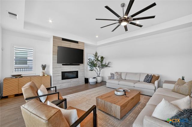 200 Alava Way, Liberty Hill, TX 78642