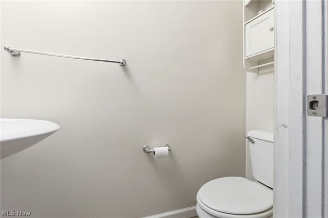 3286 Hidden Brook Drive, Ravenna, OH 44266