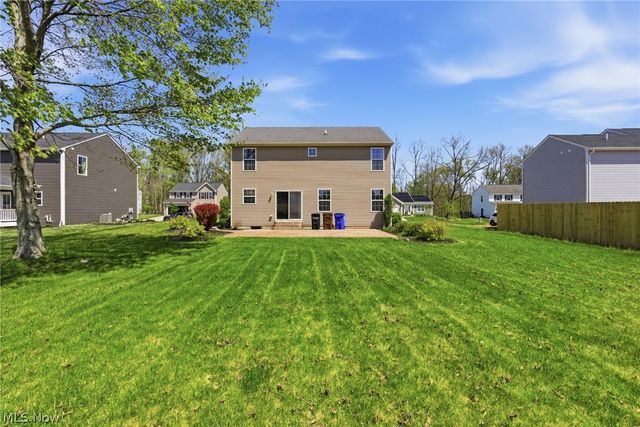 3286 Hidden Brook Drive, Ravenna, OH 44266