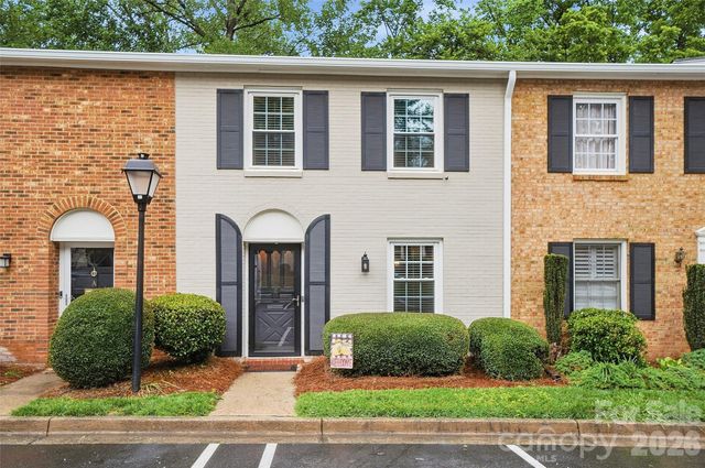 4605 Hedgemore Drive B, Charlotte, NC 28209