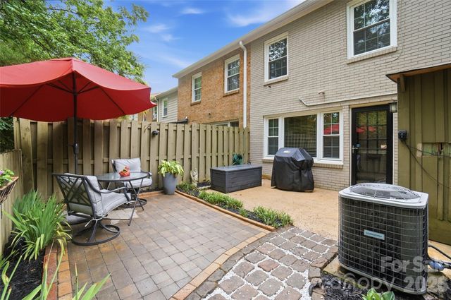 4605 Hedgemore Drive B, Charlotte, NC 28209