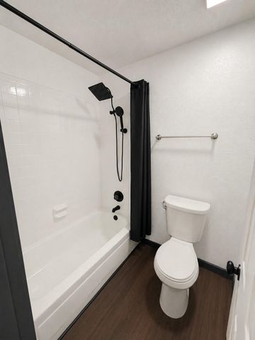 10211 Sugar Branch Drive 414, Houston, TX 77036