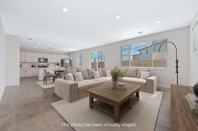 5332 Allentown Way, Sacramento, CA 95835