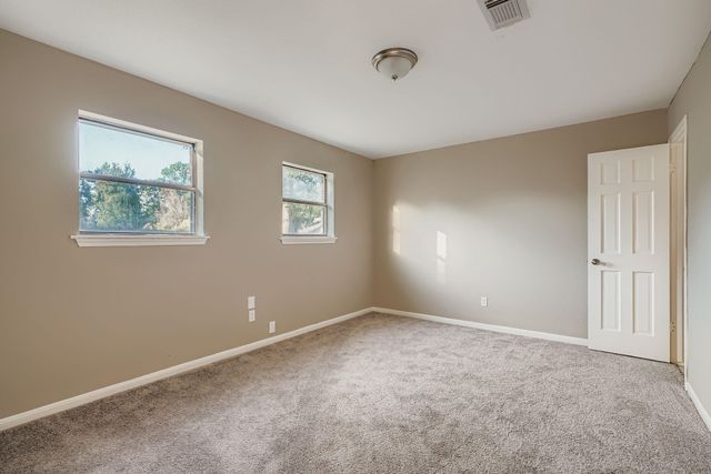 101 Pebble Springs Lane, Cleveland, TX 77327