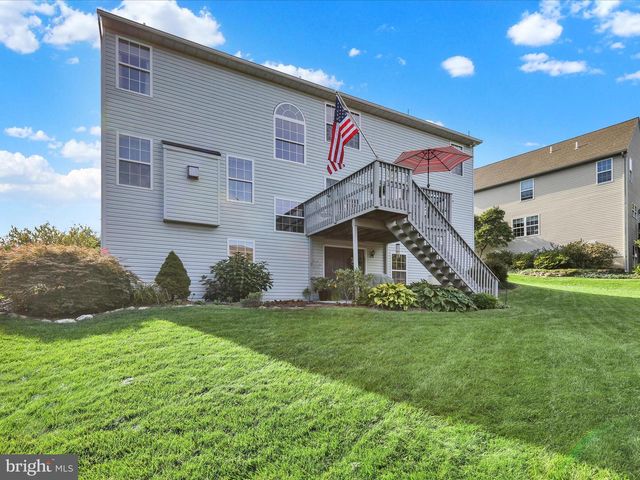 2306 OVERLAND AVE, Reading, PA 19608