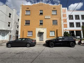 1043 NW 2nd St 16, Miami, FL 33128