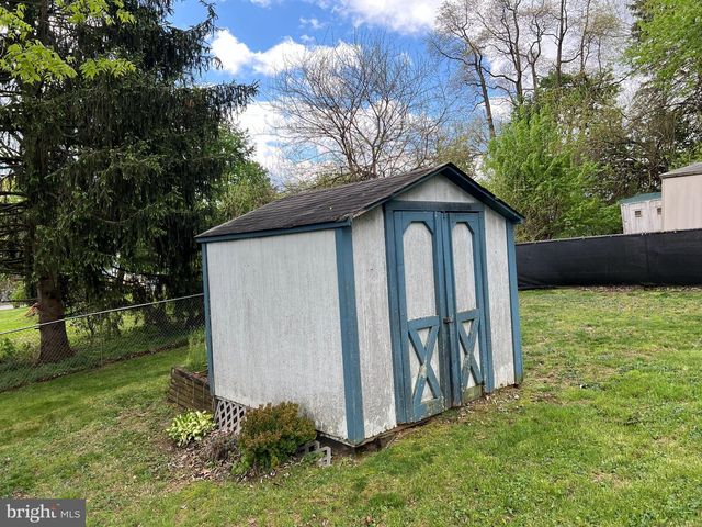 2617-B IRONVILLE PIKE, Columbia, PA 17512