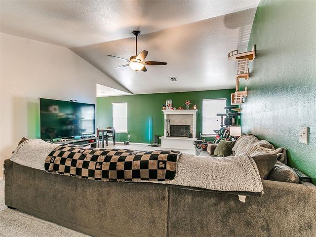 1012 Shadowlake Road, Norman, OK 73071