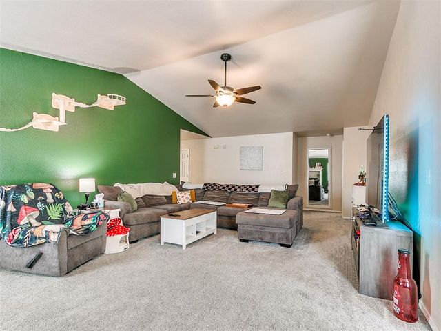 1012 Shadowlake Road, Norman, OK 73071