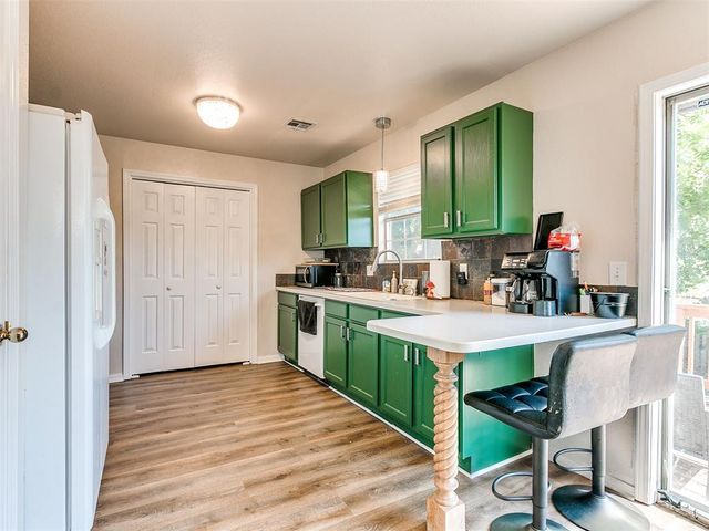 1012 Shadowlake Road, Norman, OK 73071