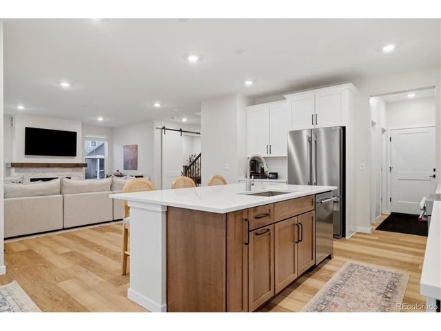 8908 Buttonwillow Dr, Littleton, CO 80125