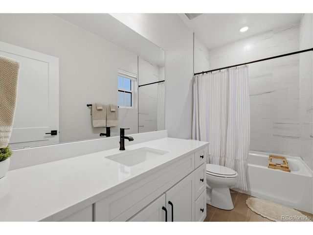 8908 Buttonwillow Dr, Littleton, CO 80125