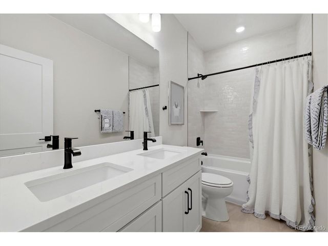 8908 Buttonwillow Dr, Littleton, CO 80125
