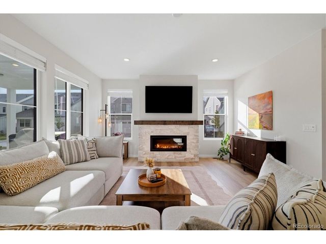 8908 Buttonwillow Dr, Littleton, CO 80125