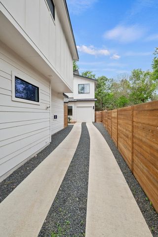 1710 Adina ST 2, Austin, TX 78721