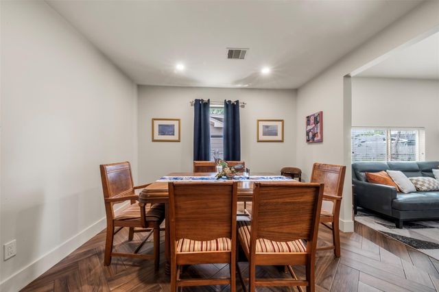 1913 Thonig Road, Houston, TX 77055