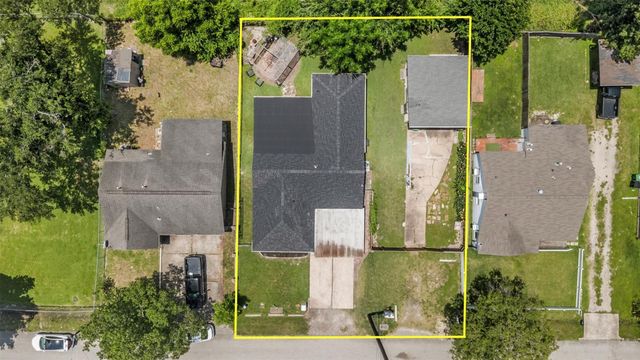 1913 Thonig Road, Houston, TX 77055
