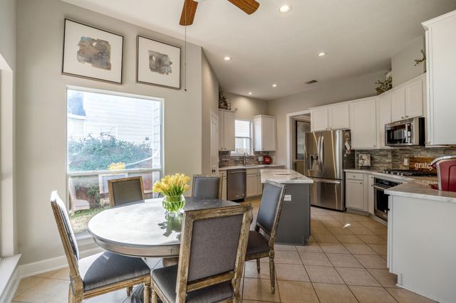 143 Hansom Trail, The Woodlands, TX 77382