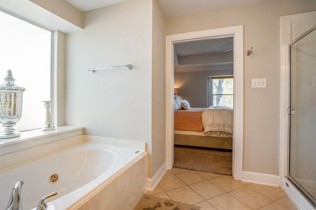 143 Hansom Trail, The Woodlands, TX 77382