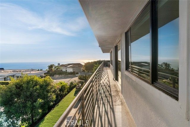 1401 Bounty Way, Laguna Beach, CA 92651