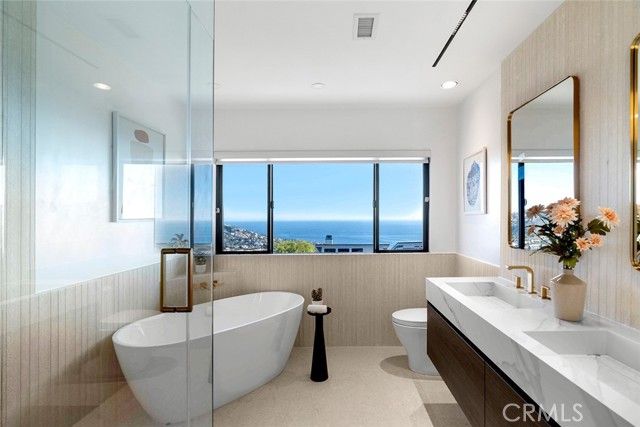 1401 Bounty Way, Laguna Beach, CA 92651