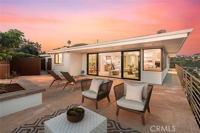 1401 Bounty Way, Laguna Beach, CA 92651