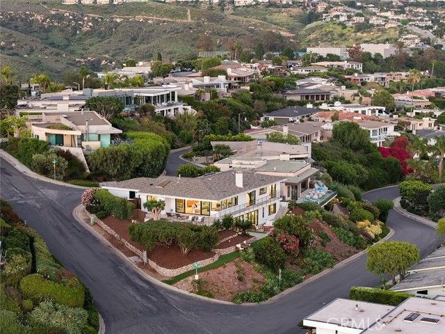 1401 Bounty Way, Laguna Beach, CA 92651