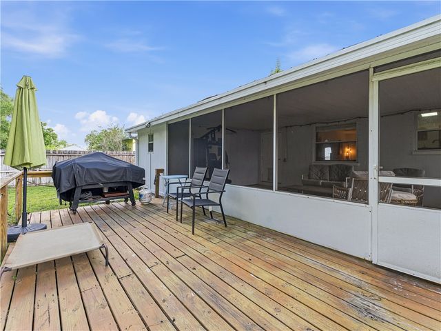 4335 82nd Street, Vero Beach, FL 32967
