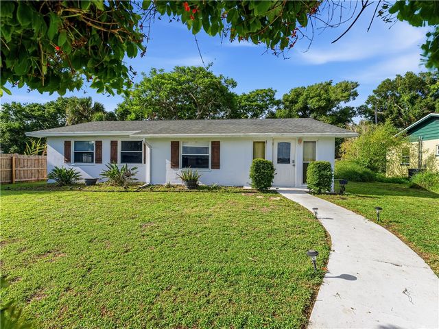 4335 82nd Street, Vero Beach, FL 32967